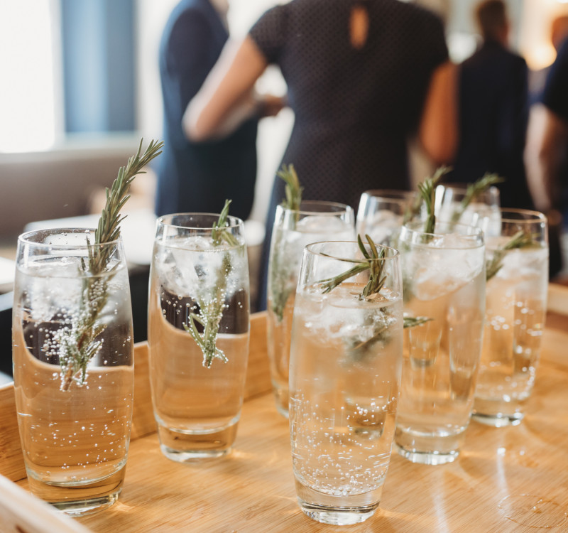 Hotel VARA_Truro_sparkling drinks