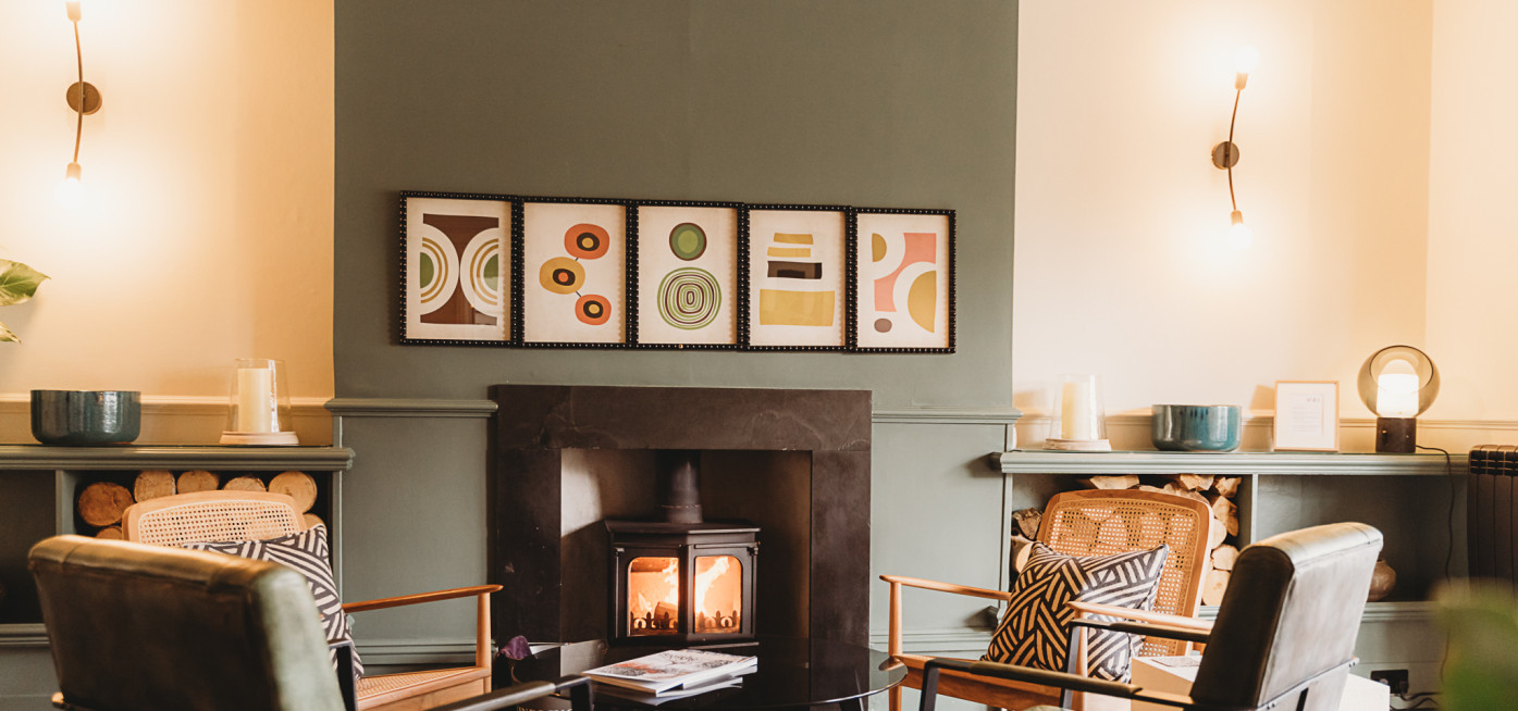 Hotel VARA Truro Lounge & Fire